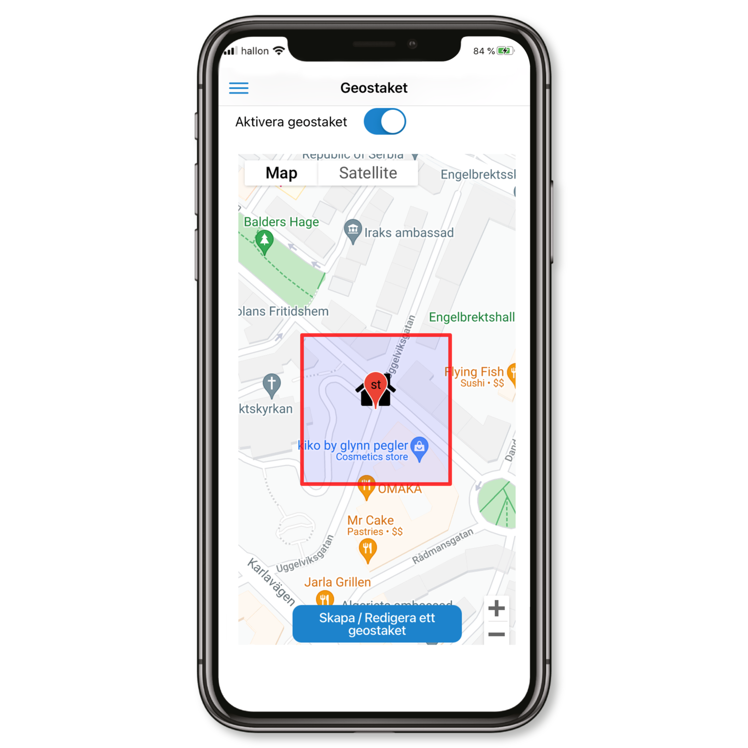 Sensorems smartklocka med trygghetslarm och gps ökar tryggheten för seniorer med exmpelvis demens. Med appen kan man sätta geostaket och få larm om användaren flyttar sig utanför visst område. Bild på app med karta och geostaket