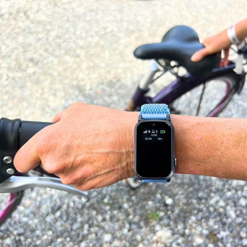 Sensorem_trygghetslarm_senior_utomhus_cykling